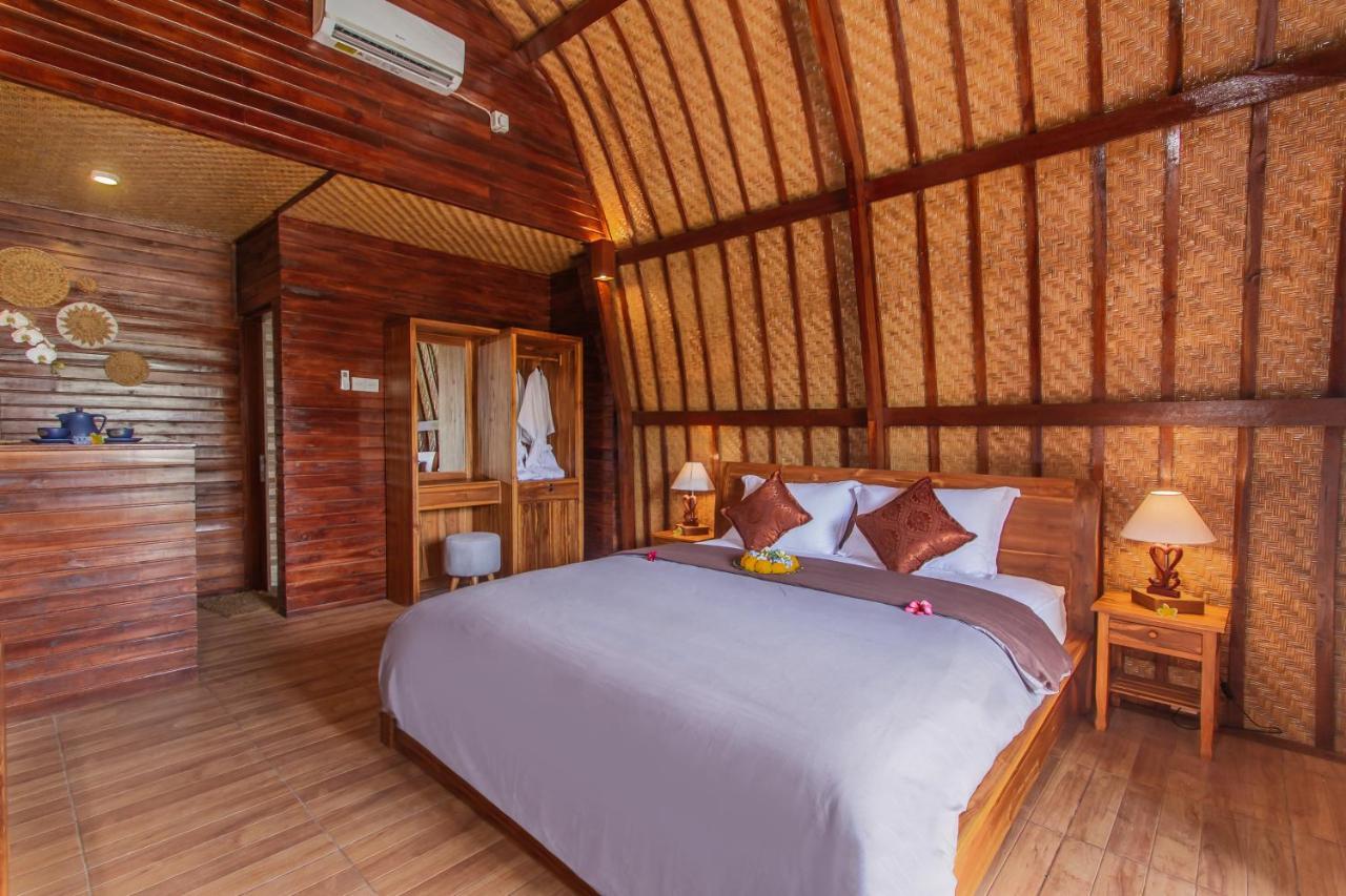 Mailaku House Hotel