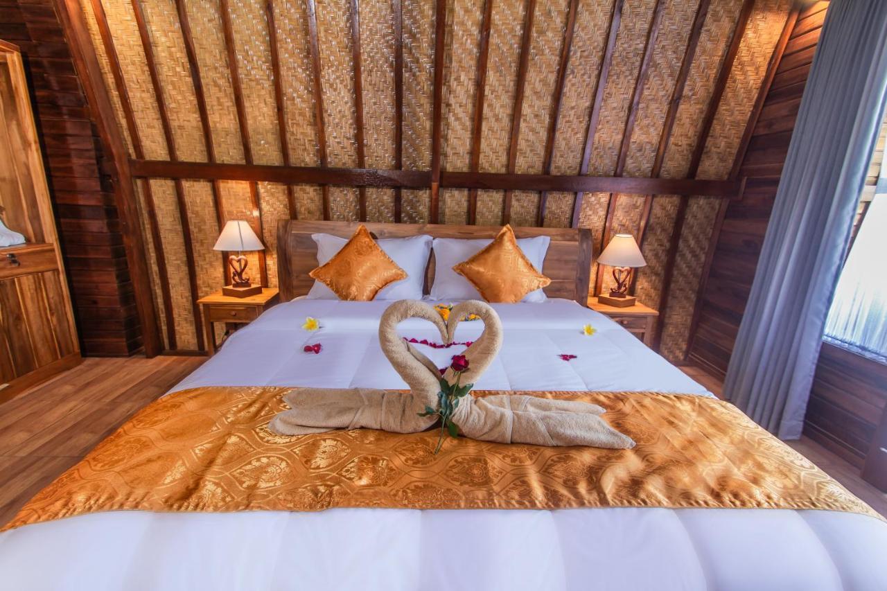 Mailaku House Hotel